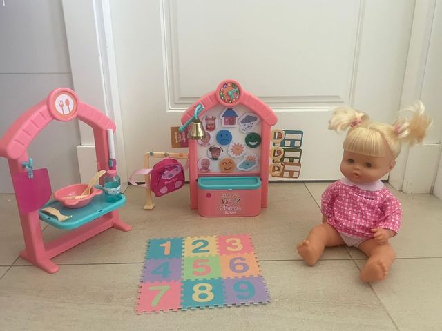 Nenuco - Juego de baño y pizarra