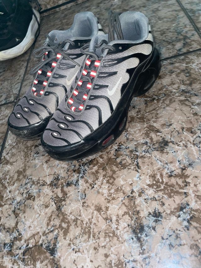 3 Zapatillas Nike & Jordan