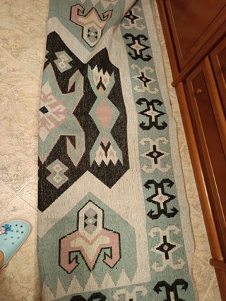 Alfombra estilo étnico 2x1,40m.reversible