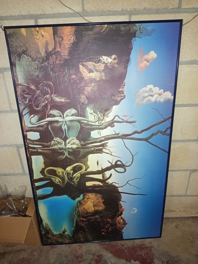 Cuadro Surrealista Dalí