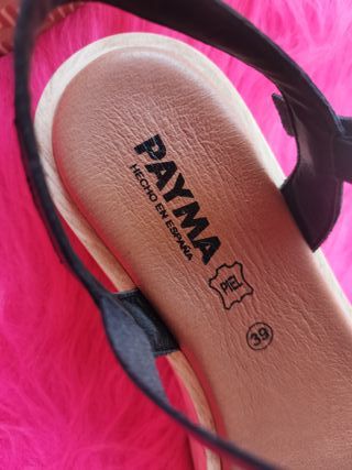 NUEVAS Sandalias PAYMA plataforma negras 39 piel