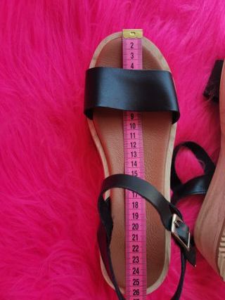 NUEVAS Sandalias PAYMA plataforma negras 39 piel