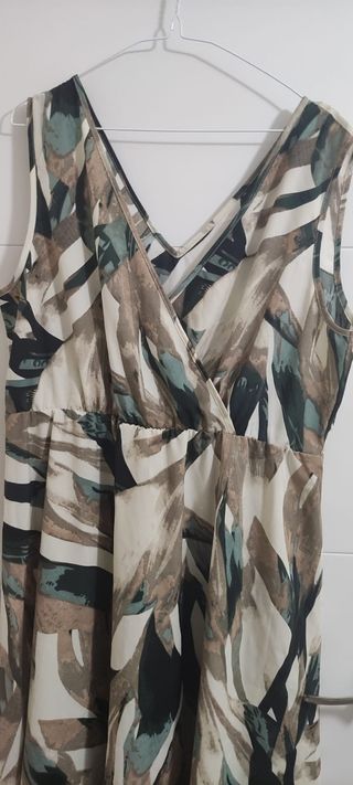 Vestido talla 48-50 tienda local nuevo