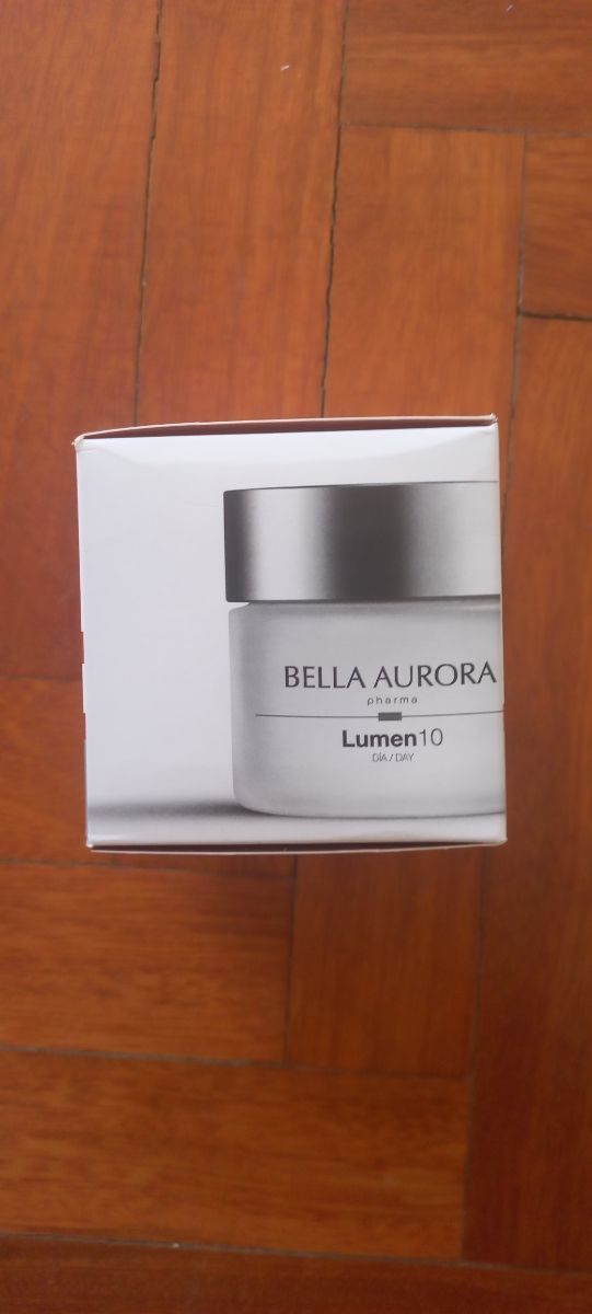 Bella Aurora Lumen 10 Crema Día