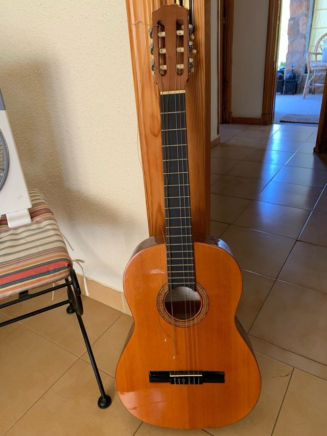 Chitarra classica Spagnola