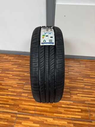Neumático 205/55R16 nuevo