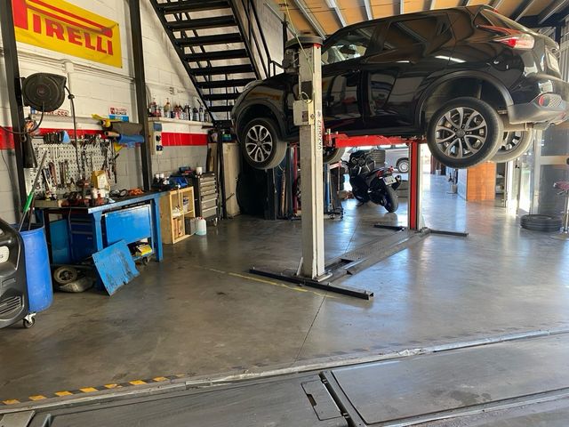 Traspaso taller mecánico