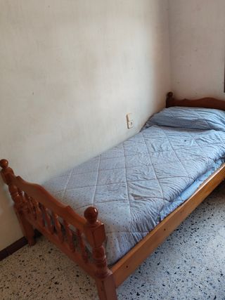 Cama individual madera
