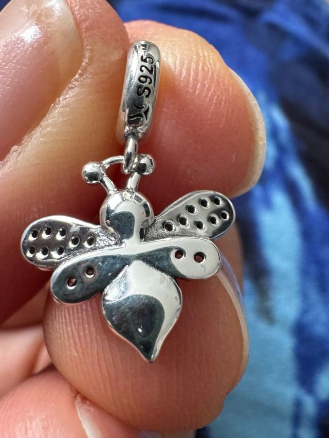 Charm Abeja Plata S925