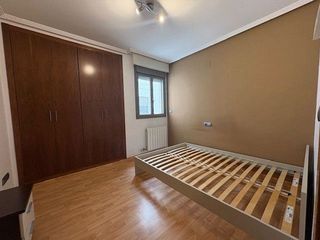 Piso en alquiler en Ensanche - Diputación en Alicante