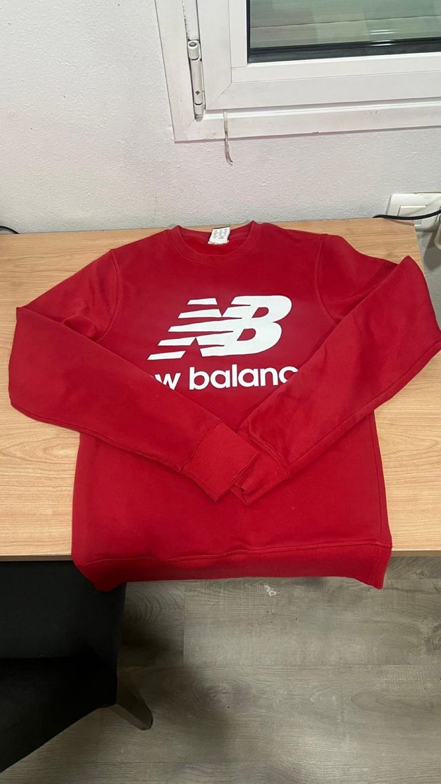 Sudadera New Balance roja