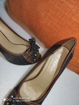 paia di scarpe mai indossate numeri 35, 36 e 37 