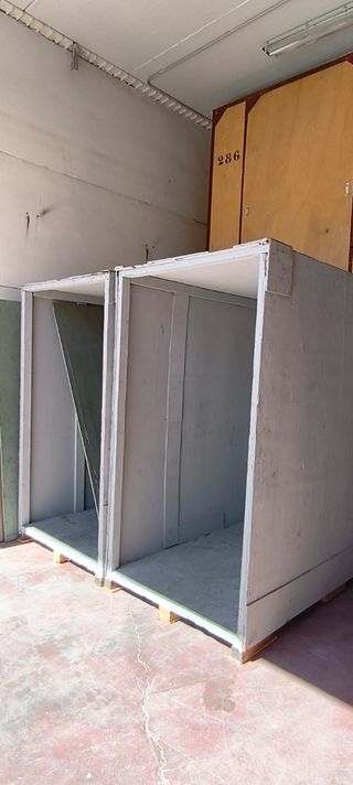 Contenedor de madera para mudanzas o trastero