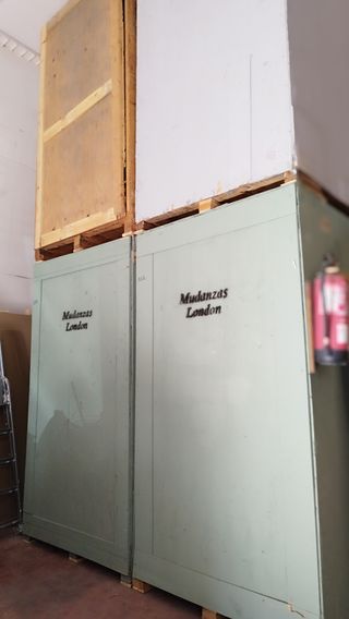 Contenedor de madera para mudanzas o trastero