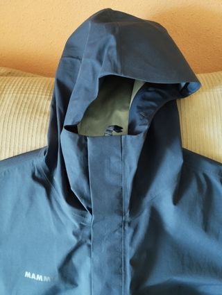 Chaqueta Mammut impermeable