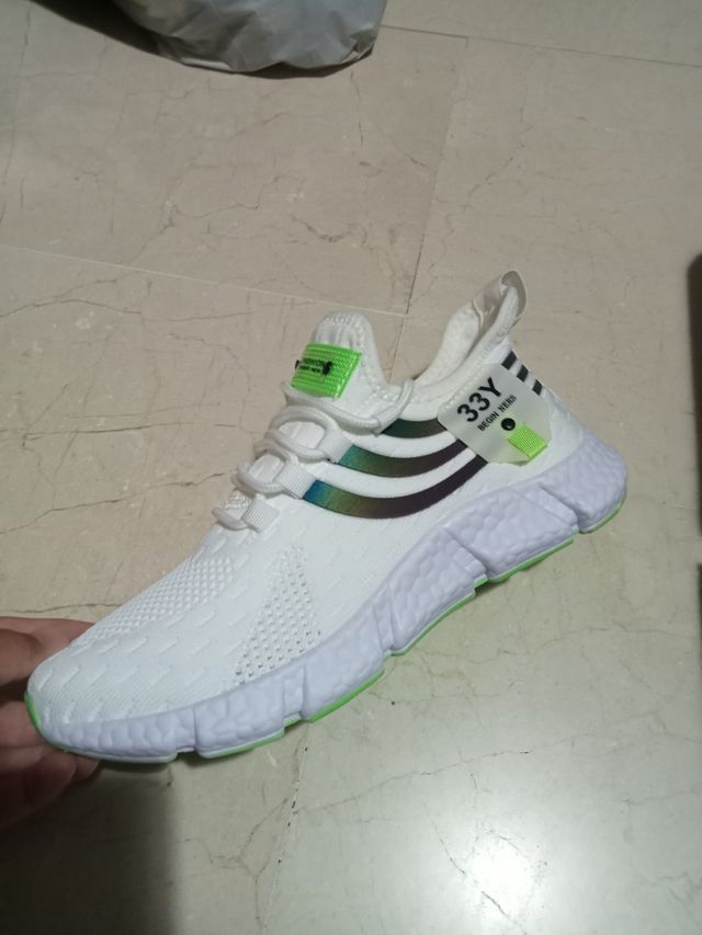 Zapatillas deportivas blancas 33Y