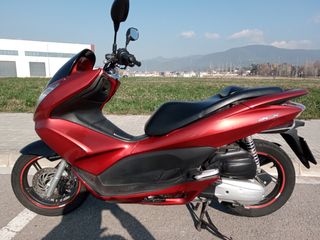 Pcx 125 trasera Honda 2012