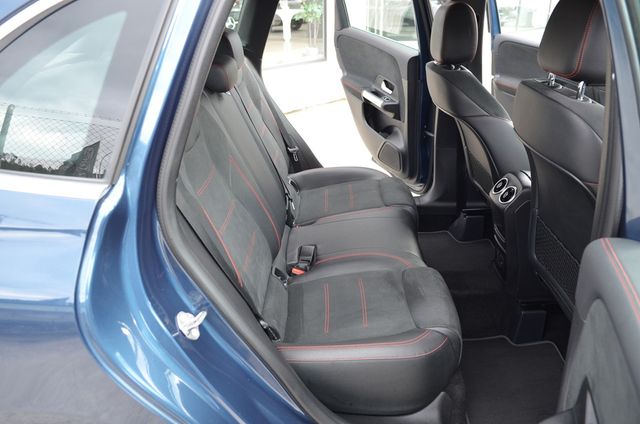 Mercedes Benz B200 AMG Line+Navegacion+Camara+DSG