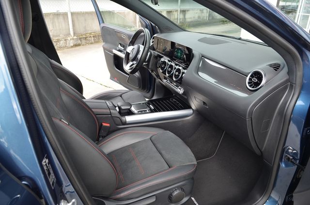Mercedes Benz B200 AMG Line+Navegacion+Camara+DSG