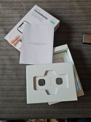 KardiaMobile. AliveCor. EKG. Single-Lead