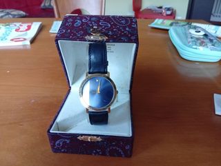 Orologio Estalord blu e oro