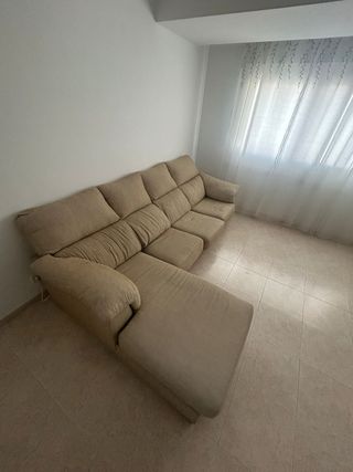 Sofá chaise longue beige