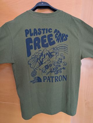 The North Face. Camiseta manga larga Talla M 