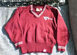 Uniforme Colegio Juan Pablo II