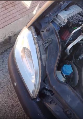Faro Derecho Citroen Saxo
