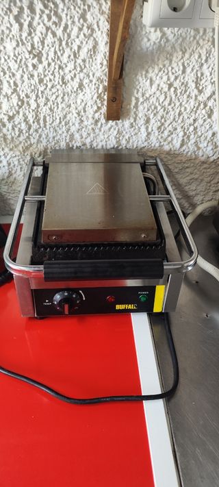 Parrilla eléctrica Buffalo