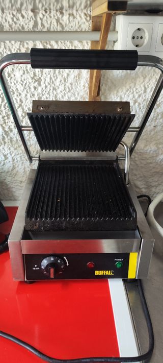 Parrilla eléctrica Buffalo