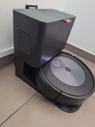 Roomba j7 Aspirador Robot - Usado
