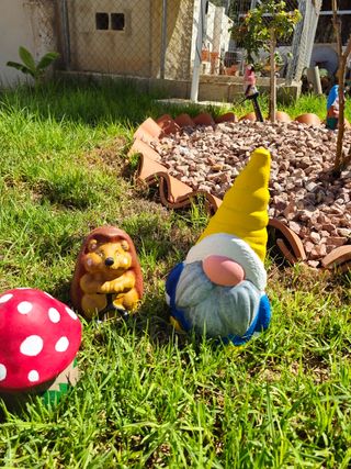 5 Figuras Jardín: Gnomo, Pitufo, etc.