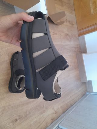 Sandalias Camper marrón nuevas