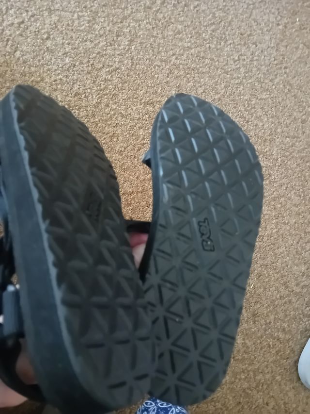 Sandalias Teva negras niños