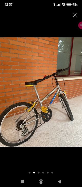 Bicicleta de 20 pulgadas de montaña con marchas