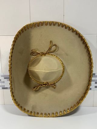3 cappelli messicani - oro e nero