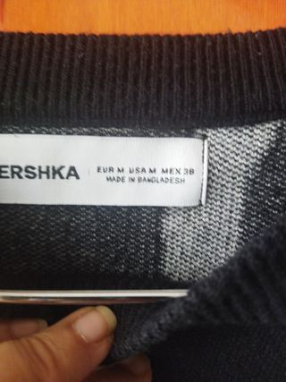 Jersey Bershka - Blanco y Negro