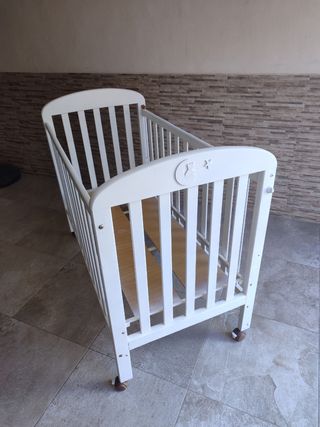 Cuna bebé madera blanca
