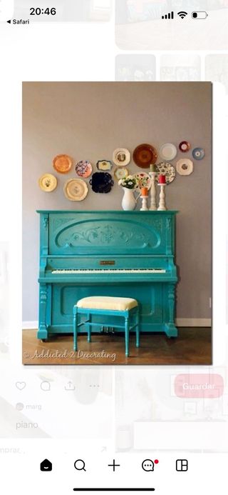 Piano vertical antiguo Fisher