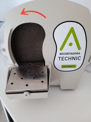 Recortadora de modelos dentales. Technic