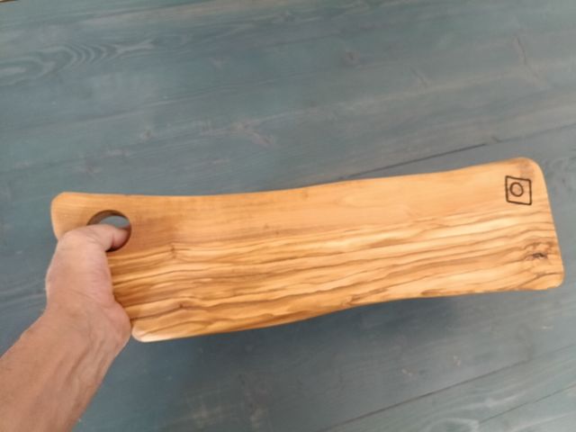 Tagliere in legno d'ulivo