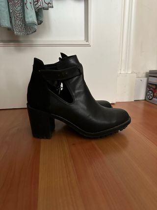 Botines Zara negros - tacón