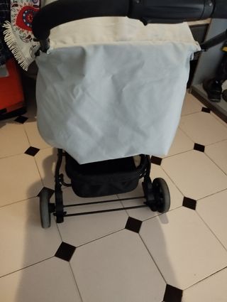 Silla de paseo ligera para bebé