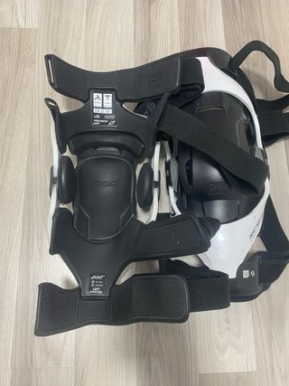 Rodilleras POD4 2.0 XL/2X
COMPLETAMENTE NUEVAS