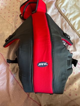 Mochila portabebés JANE roja