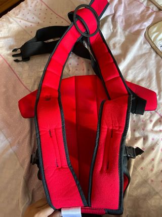 Mochila portabebés JANE roja