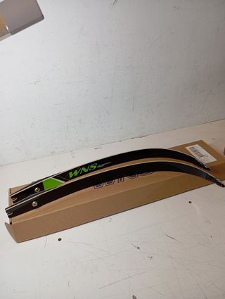 : Arco Recurvado WNS Explore B1 (66-18, 64-20)