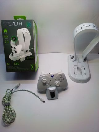 Supporto per la ricarica del controller Xbox Stealth