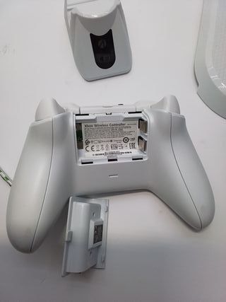 Supporto per la ricarica del controller Xbox Stealth